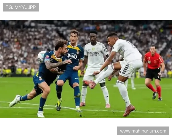 皇马多线作战压力加剧,阵容深度短板逐步显现 皇马多线作战压力加剧,阵容深度短板逐步显现