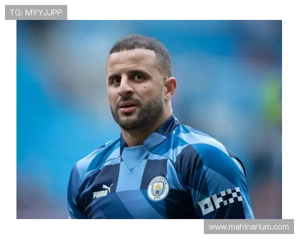 凯尔·沃克三冠王赛季核心后卫表现解析