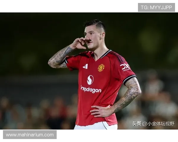 曼联,豪门光环下的迷雾:战术摇摆与阵容失衡,何时走出争冠困境? 曼联,豪门光环下的迷雾:战术摇摆与阵容失衡,何时走出争冠困境?