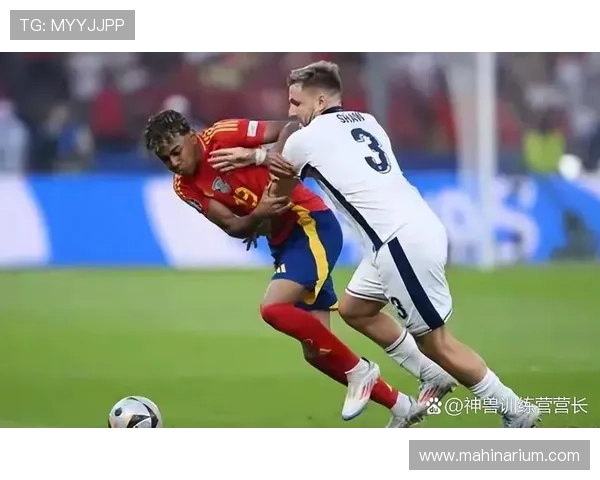 奥利塞与帕尔默:未来核心潜力及战术适配性对比分析 奥利塞与帕尔默:未来核心潜力及战术适配性对比分析